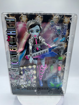 Monster High Fashion Doll Amped Up Frankie Stein Rockstar Brand New Mattel