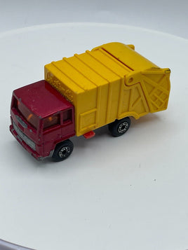 Vintage Matchbox Lesney Superfast #36 Refuse Garbage Truck Colectomatic 1979