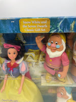 Vintage Snow White & The Seven Dwarfs Color Changing Doll Figure Set Disney 1993