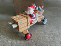 Vintage Hallmark Keepsake Christmas Ornament Santa's Claus Mobile Go Cart 1997