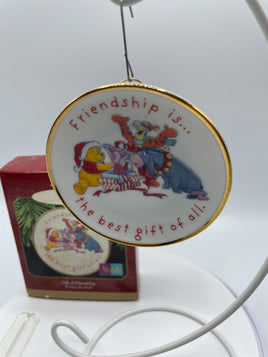 Vintage Disney Winnie the Pooh Plate Hallmark Keepsake Christmas Ornament 1997