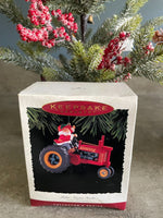 Vintage Hallmark Keepsake Christmas Ornament Santa Makin Tractor Tracks 1994