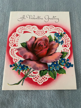 Vintage Wishing Well Greetings Flowers Roses & Heart Valentines Day Card