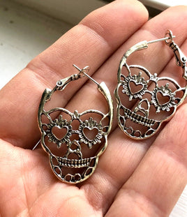 Gothic Heart Eyes Skull Earrings Horror Lovers Goth Women's Jewelry Gift